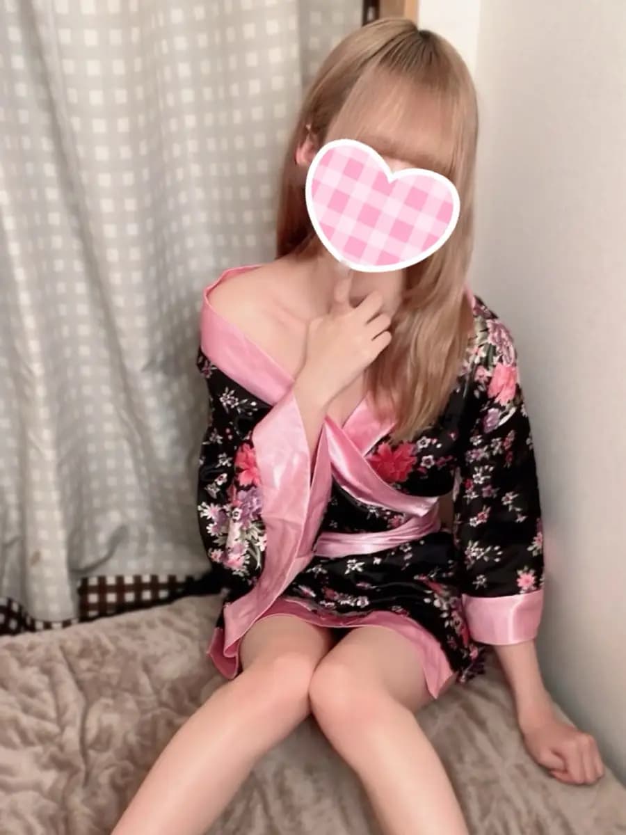 えなプロフィール|池袋美少女リフレ｜キャンクロ『Cam:Clo』