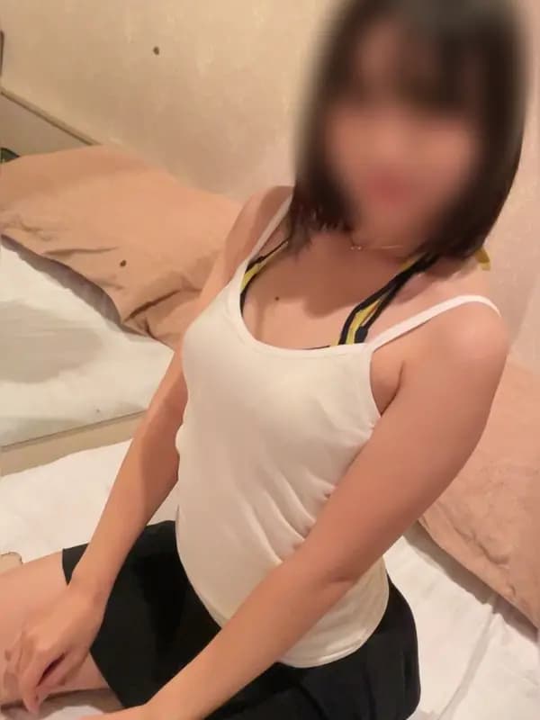 ななさんのプロフィール｜ミニスカ天使の癒やしのマッサージ｜池袋メンズエステ LOVE LAND (ラブランド)