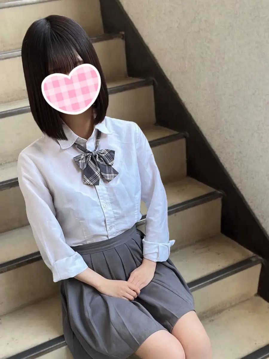 かなプロフィール|池袋美少女リフレ｜キャンクロ『Cam:Clo』