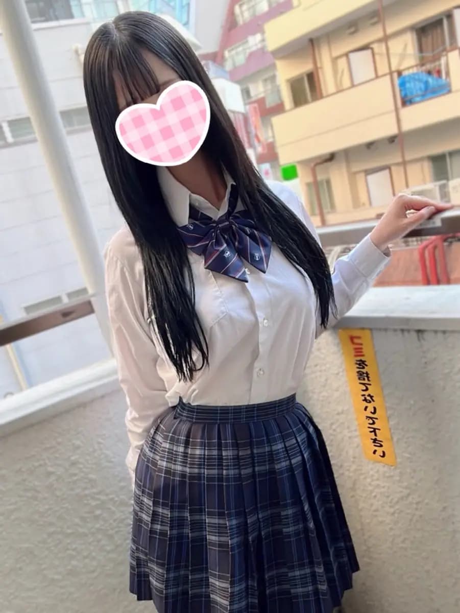 みおプロフィール|池袋美少女リフレ｜キャンクロ『Cam:Clo』