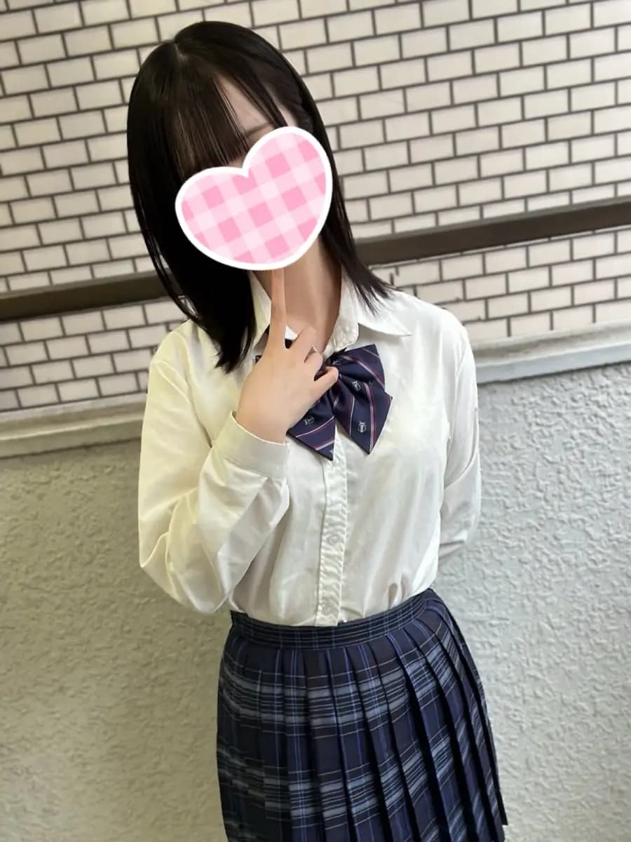みおプロフィール|池袋美少女リフレ｜キャンクロ『Cam:Clo』