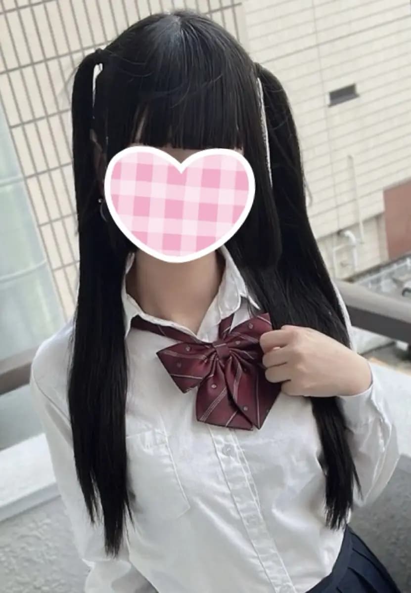 りむプロフィール|池袋美少女リフレ｜キャンクロ『Cam:Clo』
