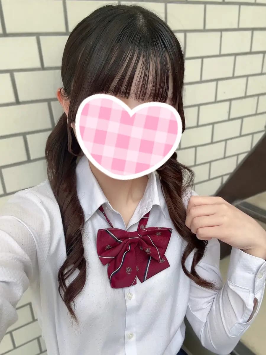 りあプロフィール|池袋美少女リフレ｜キャンクロ『Cam:Clo』