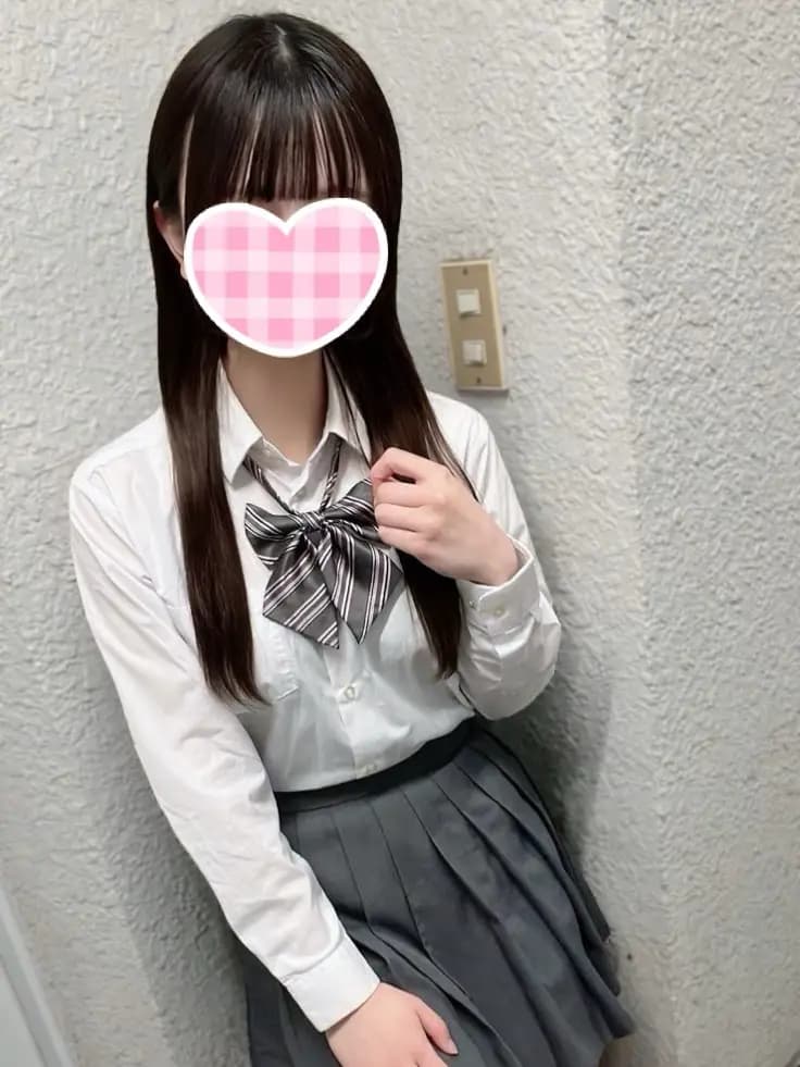 りあプロフィール|池袋美少女リフレ｜キャンクロ『Cam:Clo』