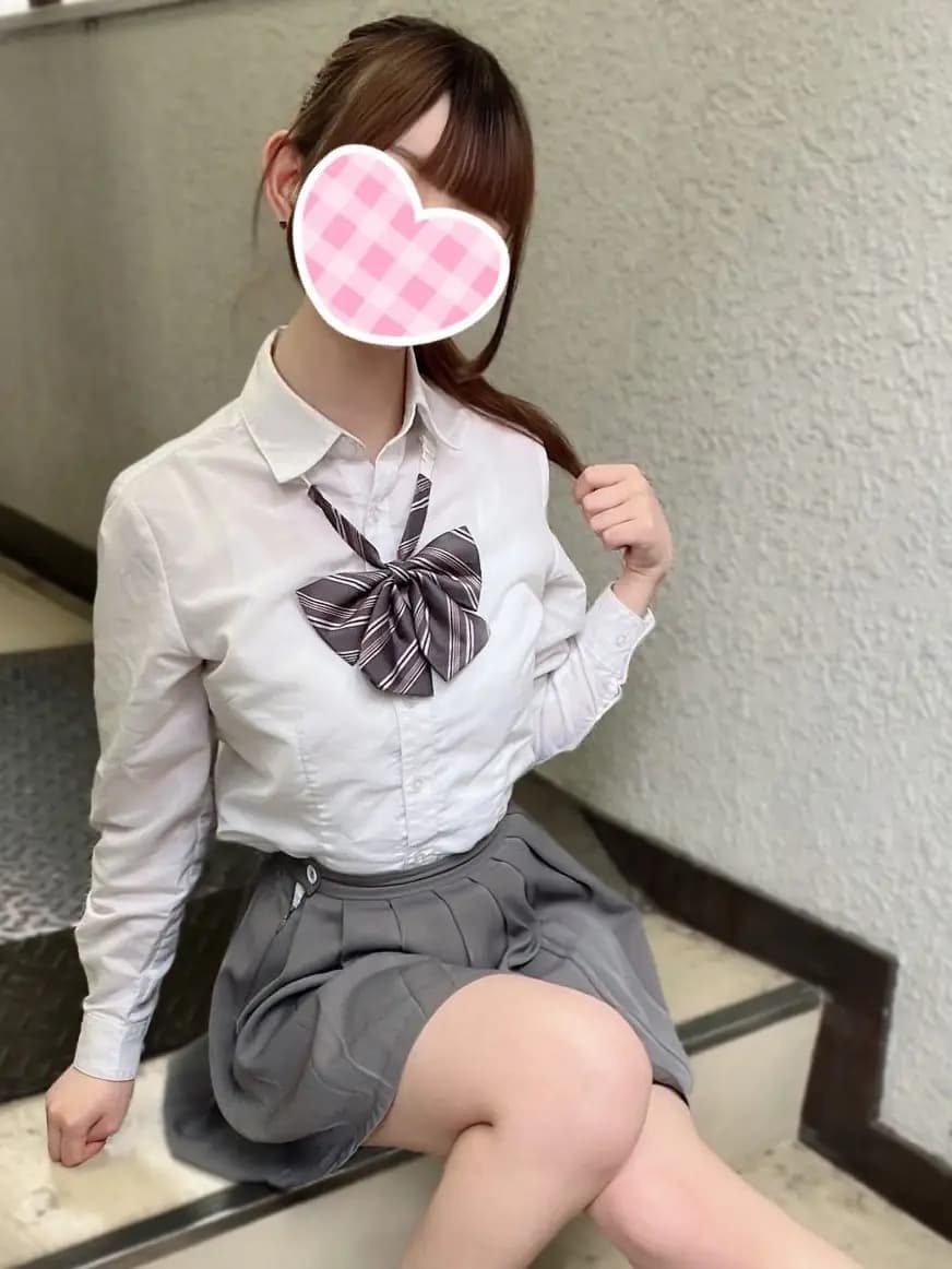 かのんプロフィール|池袋美少女リフレ｜キャンクロ『Cam:Clo』