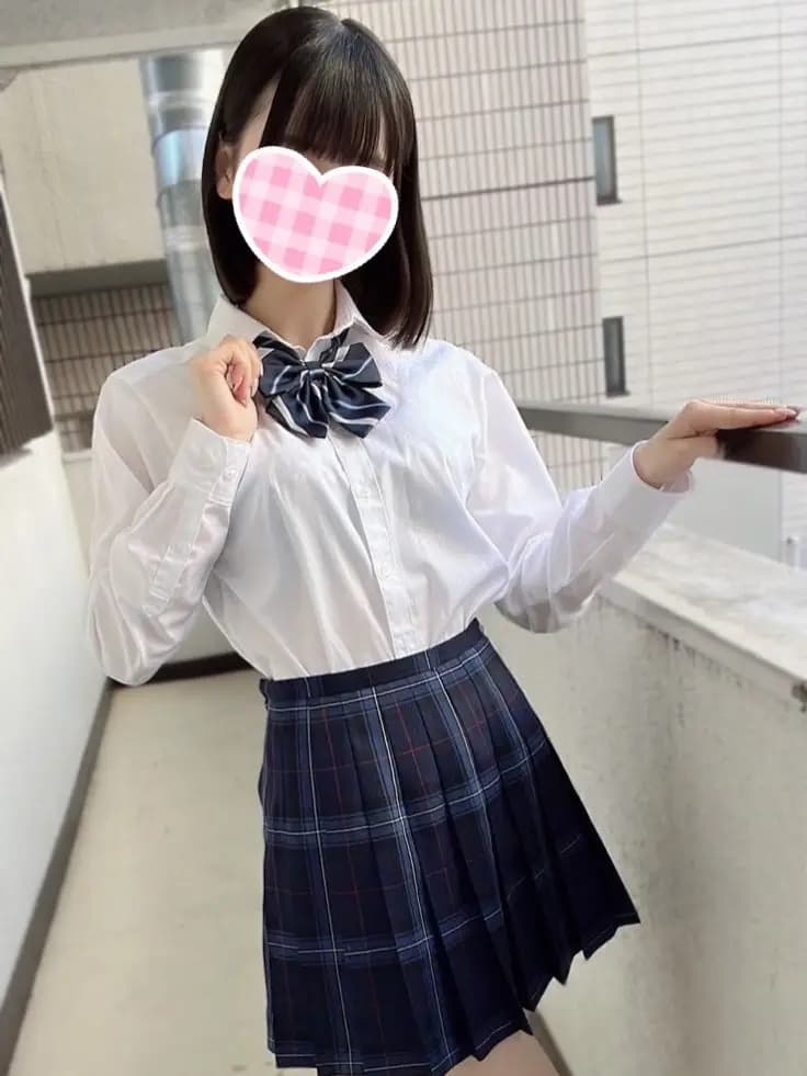 つきのプロフィール|池袋美少女リフレ｜キャンクロ『Cam:Clo』