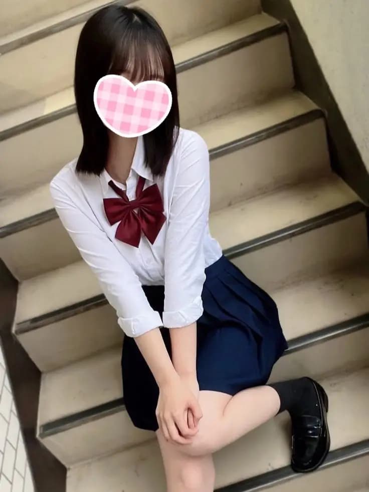 ゆずプロフィール|池袋美少女リフレ｜キャンクロ『Cam:Clo』