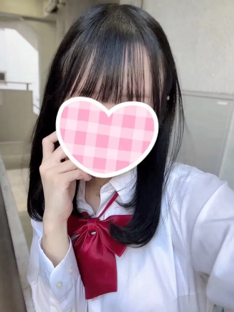 みなプロフィール|池袋美少女リフレ｜キャンクロ『Cam:Clo』