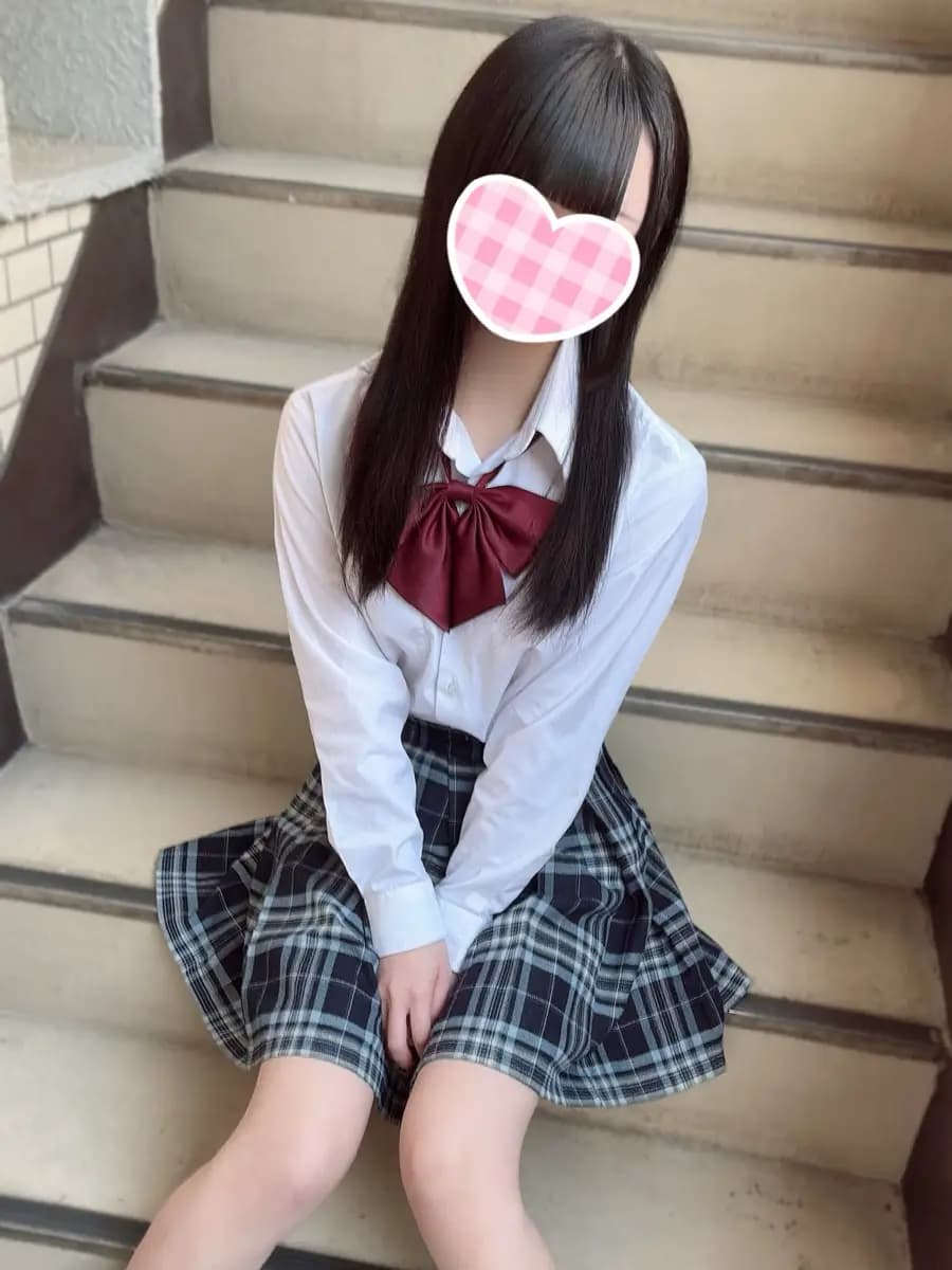 いちごプロフィール|池袋美少女リフレ｜キャンクロ『Cam:Clo』
