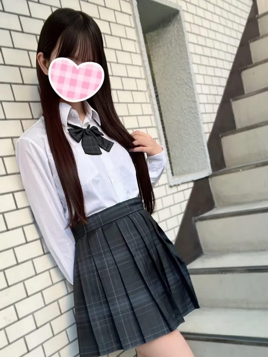 みくりプロフィール|池袋美少女リフレ｜キャンクロ『Cam:Clo』