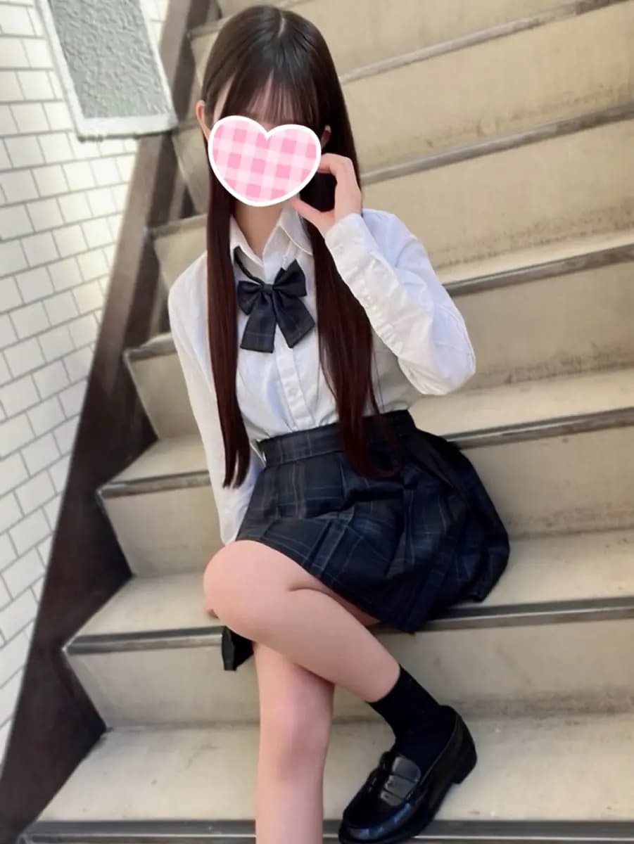 みくりプロフィール|池袋美少女リフレ｜キャンクロ『Cam:Clo』