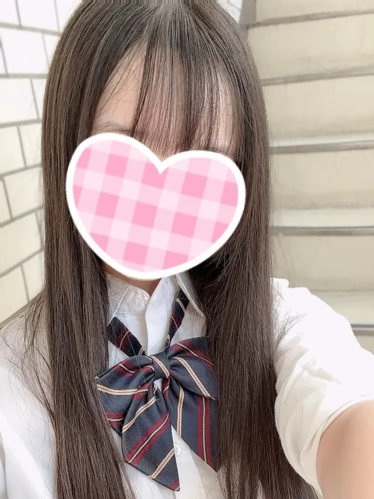 みいプロフィール|池袋美少女リフレ｜キャンクロ『Cam:Clo』