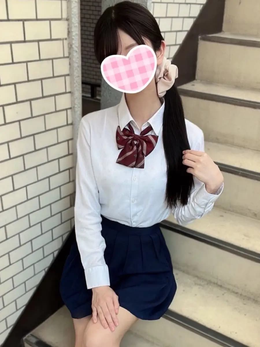 すみれプロフィール|池袋美少女リフレ｜キャンクロ『Cam:Clo』
