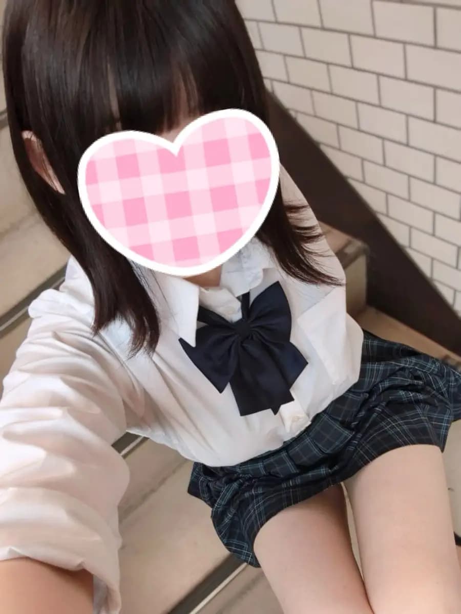 れんプロフィール|池袋美少女リフレ｜キャンクロ『Cam:Clo』