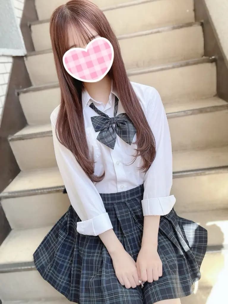 りかプロフィール|池袋美少女リフレ｜キャンクロ『Cam:Clo』