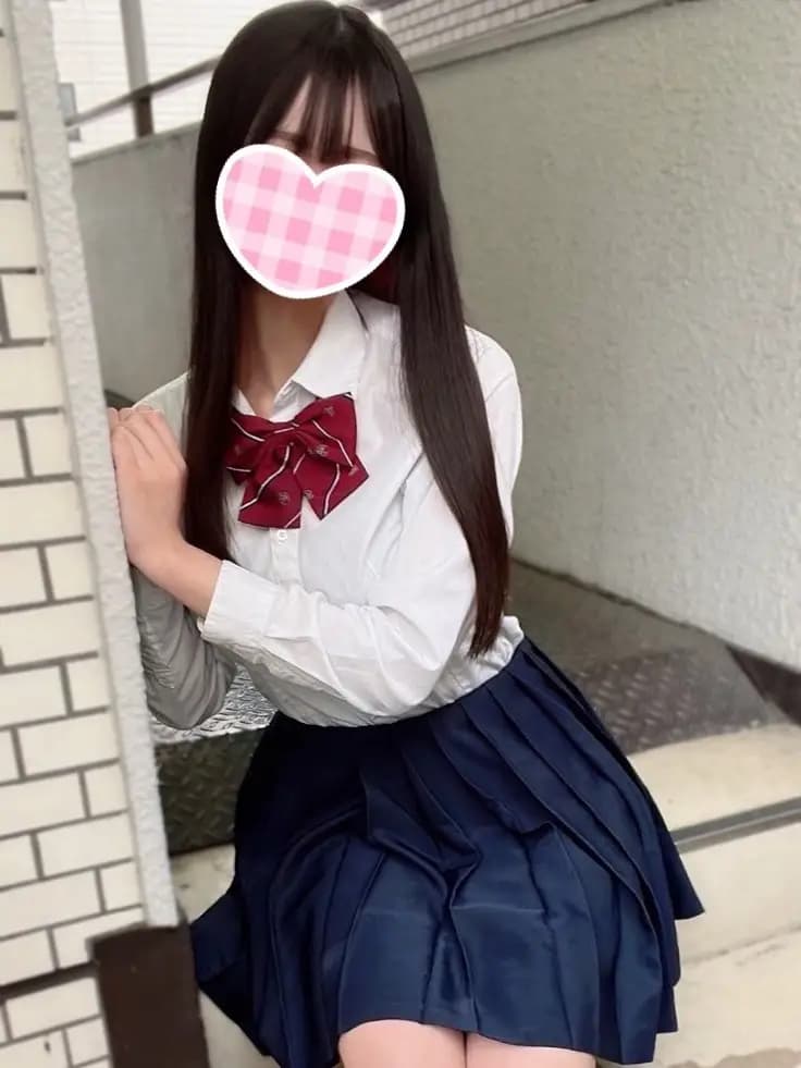 ひらりプロフィール|池袋美少女リフレ｜キャンクロ『Cam:Clo』
