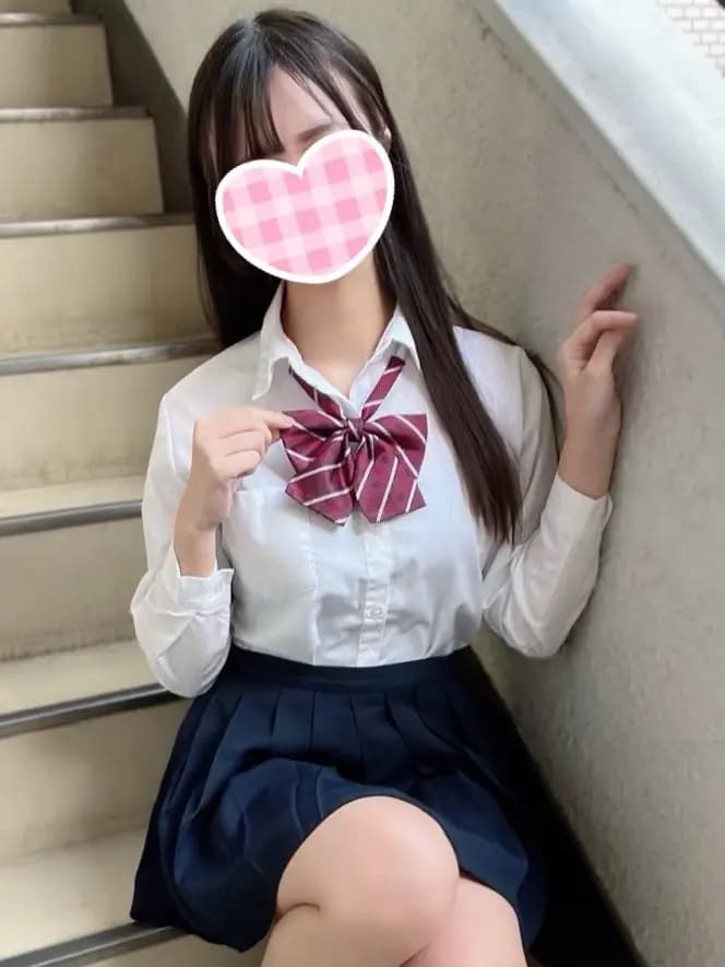 ひらりプロフィール|池袋美少女リフレ｜キャンクロ『Cam:Clo』