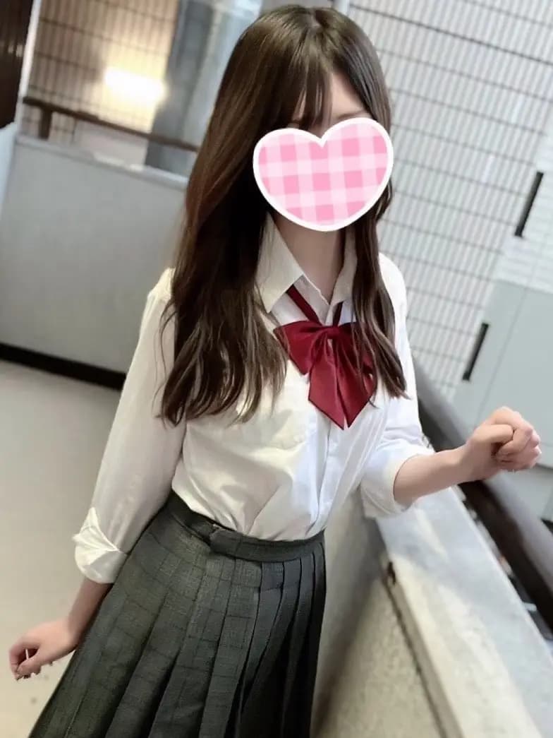 りりプロフィール|池袋美少女リフレ｜キャンクロ『Cam:Clo』