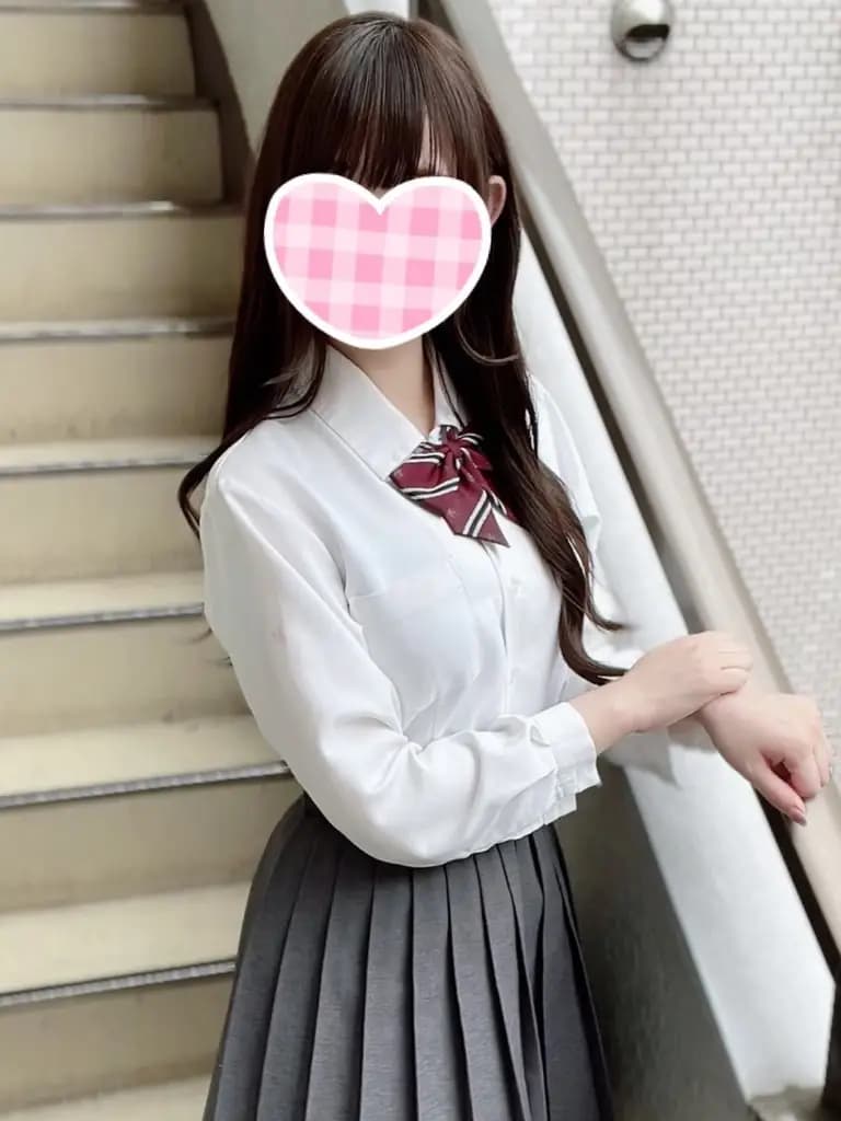 みおなプロフィール|池袋美少女リフレ｜キャンクロ『Cam:Clo』