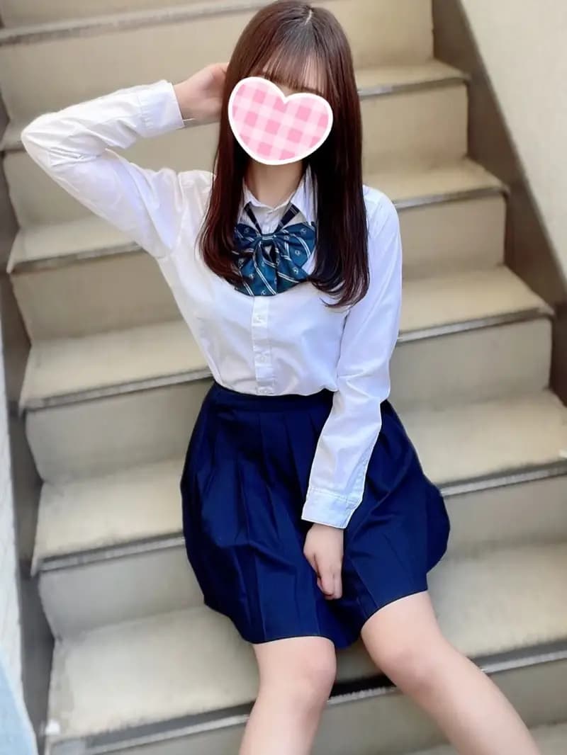 ちなつプロフィール|池袋美少女リフレ｜キャンクロ『Cam:Clo』