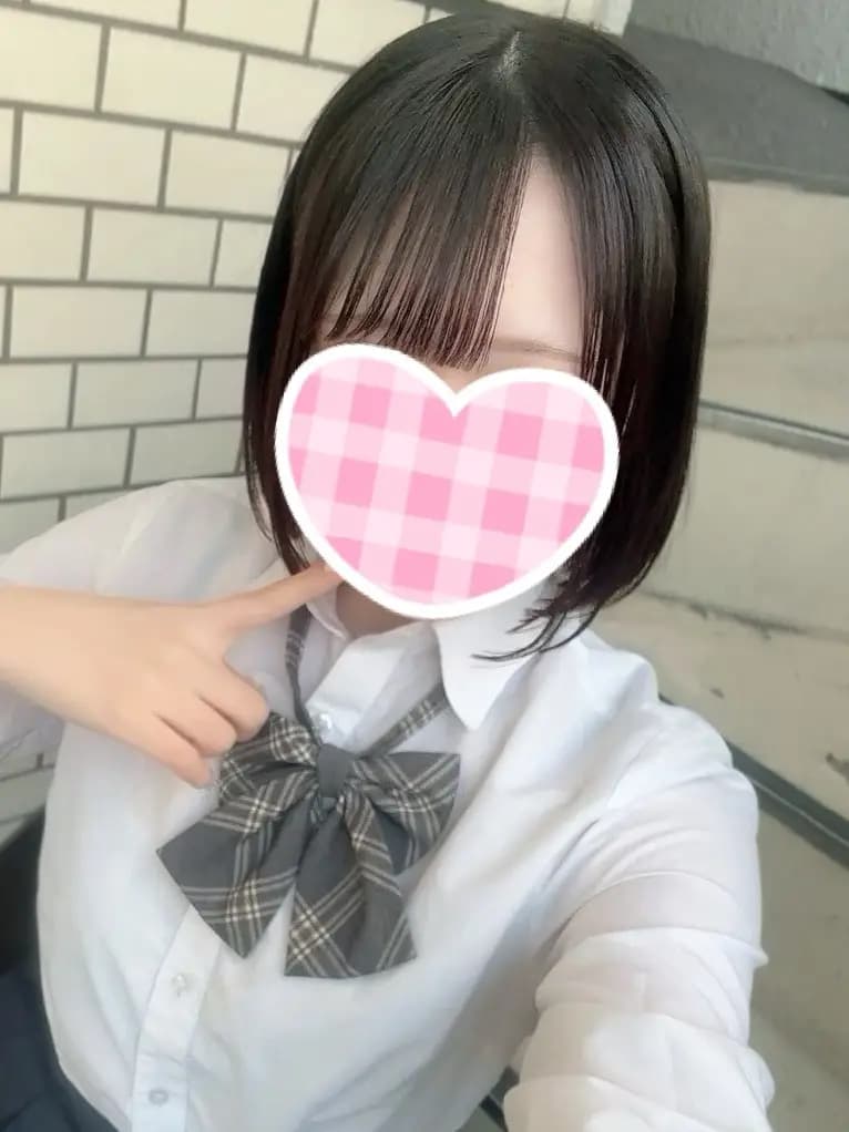 しいなプロフィール|池袋美少女リフレ｜キャンクロ『Cam:Clo』