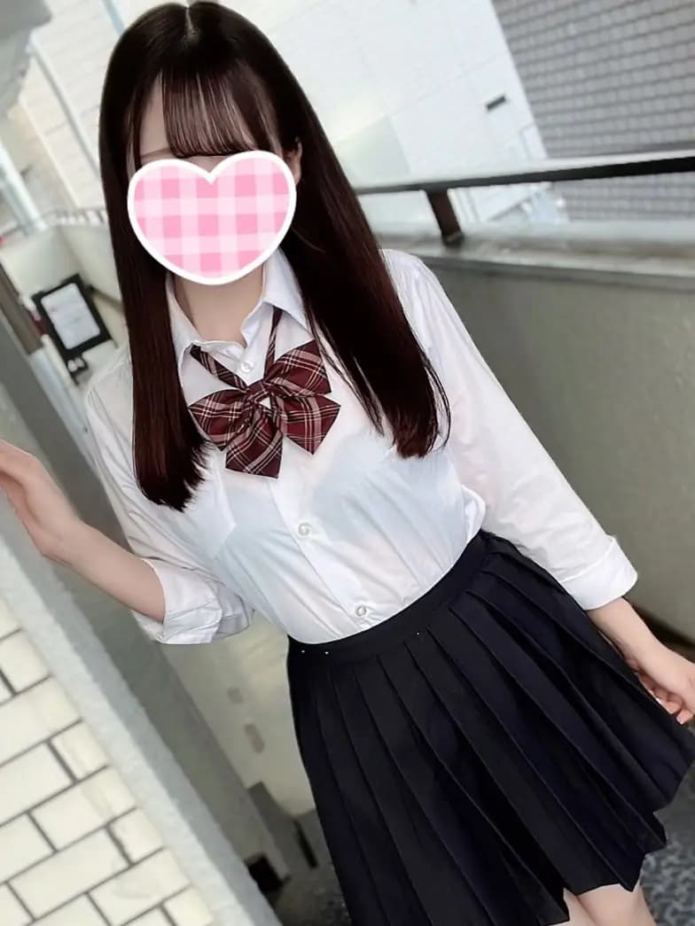 しいなプロフィール|池袋美少女リフレ｜キャンクロ『Cam:Clo』