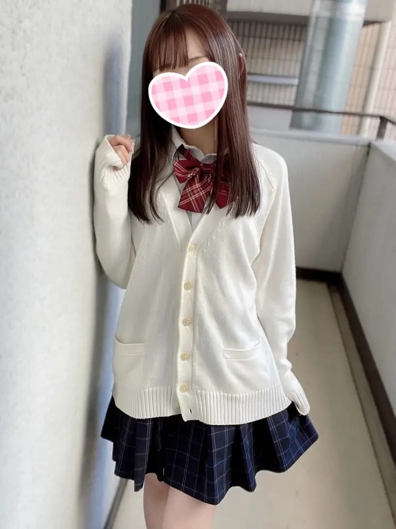 かなみプロフィール|池袋美少女リフレ｜キャンクロ『Cam:Clo』