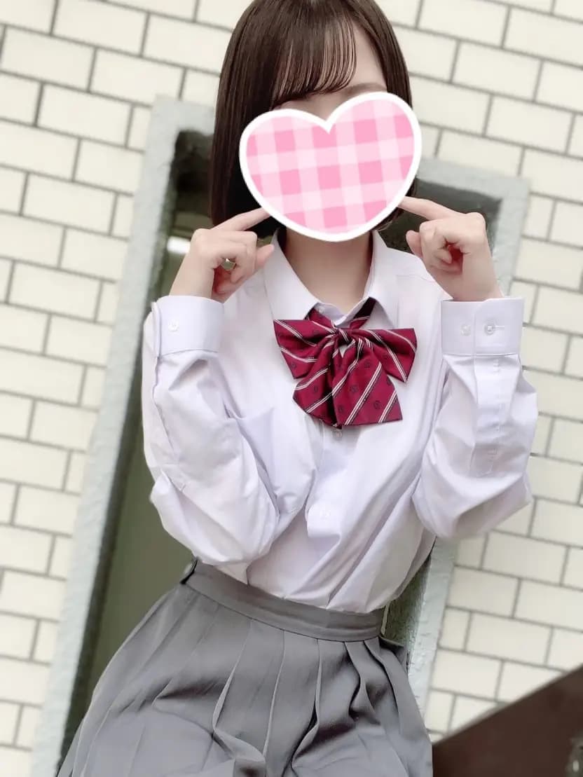 はつねプロフィール|池袋美少女リフレ｜キャンクロ『Cam:Clo』