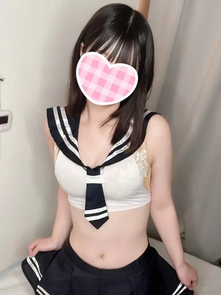 みゆプロフィール|池袋美少女リフレ｜キャンクロ『Cam:Clo』