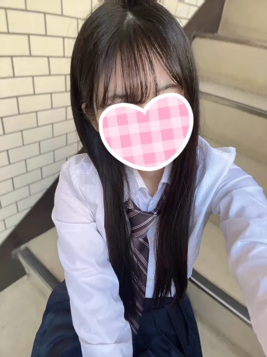 あずプロフィール|池袋美少女リフレ｜キャンクロ『Cam:Clo』