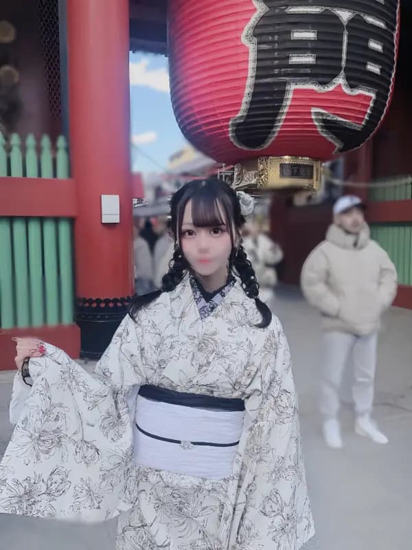 七海 えるさんのプロフィール|新大久保 ・高田馬場メンズエステ|felix(フェリックス)