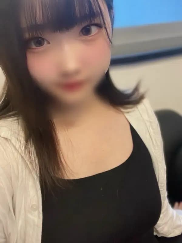長澤あみさんのプロフィール｜新大久保 ・高田馬場メンズエステ｜felix（フェリックス）