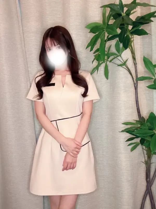 如月 れいな(外国人対応可)さんのプロフィール｜驚きと笑顔と感動､そしてきっかけを提供致します。｜-MARVEL- Owre's Spa