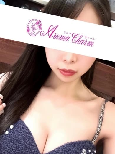 新宿メンズエステ「AromaCharm（アロマチャーム）」 | 深田ちえり プロフィール