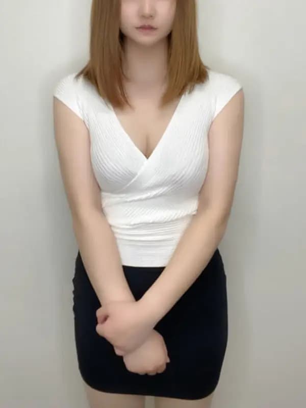 ゆらのプロフィール｜新宿メンズエステ『アロマエステ エッセンスESSENCE』