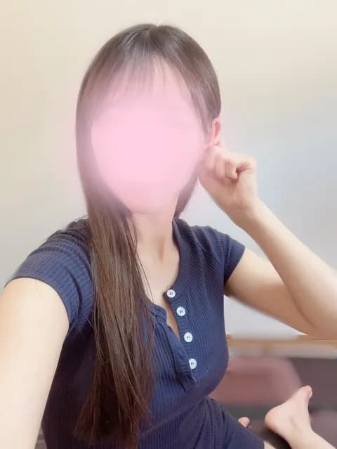 成瀬あかりさんのプロフィール｜恵比寿・メンズエステ｜Vicca+plus.