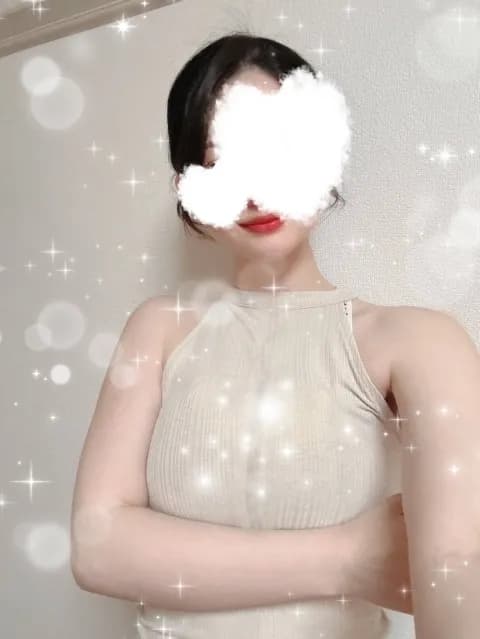 花井ゆず さんのプロフィール｜恵比寿・メンズエステ｜Vicca+plus.