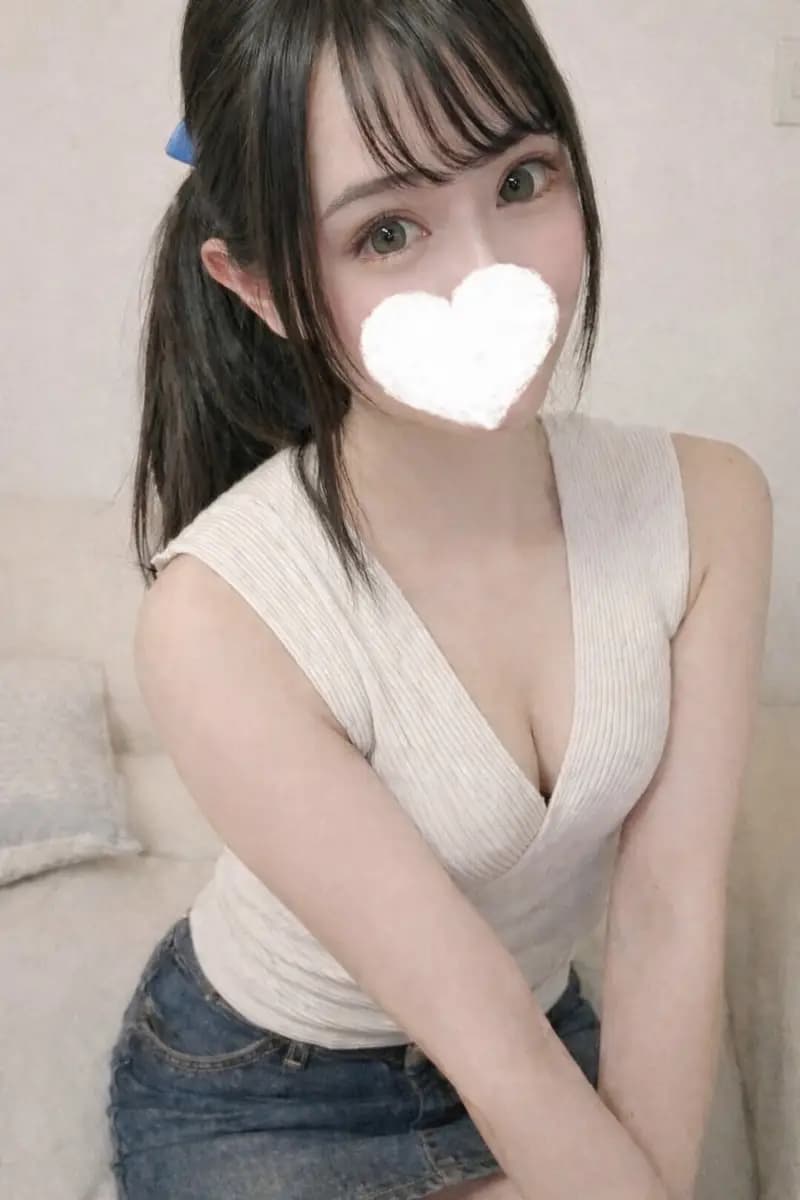 神楽あゆなプロフィール｜恵比寿・横浜・関内・藤沢メンズエステ『LIORA（リオラ）』