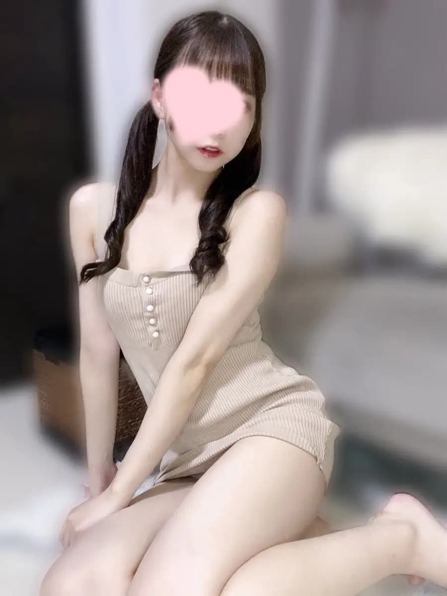 黒崎りりプロフィール｜恵比寿・横浜・関内・藤沢メンズエステ『LIORA（リオラ）』