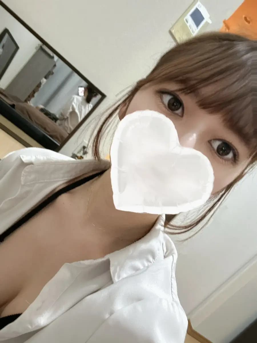 りさプロフィール｜神奈川 武蔵小杉 メンズエステ『White(ホワイト)スパ』
