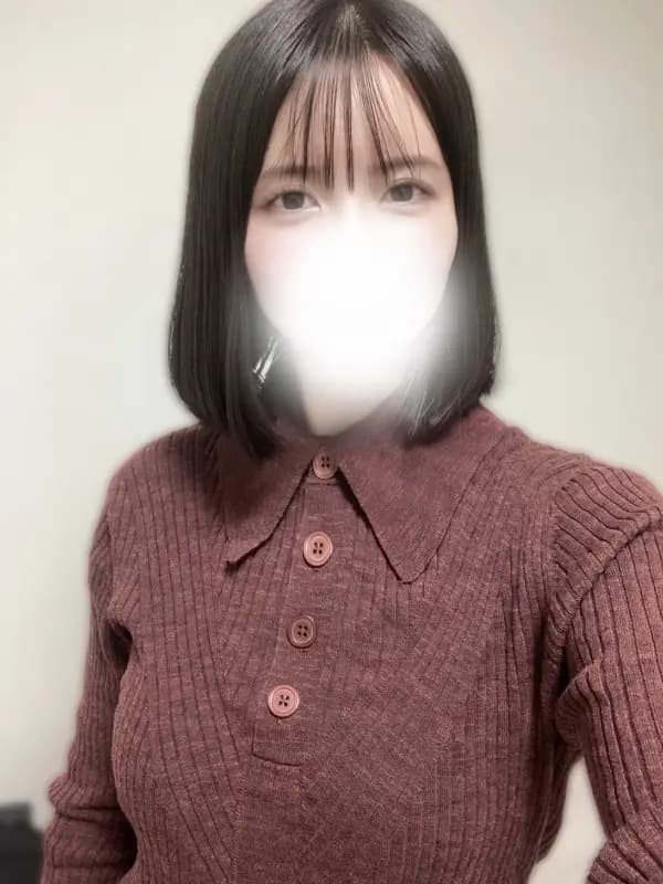 東條 りおさんのプロフィール｜横須賀中央駅からすぐ！　メンズエステ｜横須賀 ブラッドオレンジ