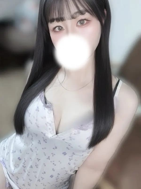 桐谷 もこさんのプロフィール｜横須賀中央駅からすぐ！　メンズエステ｜横須賀 ブラッドオレンジ