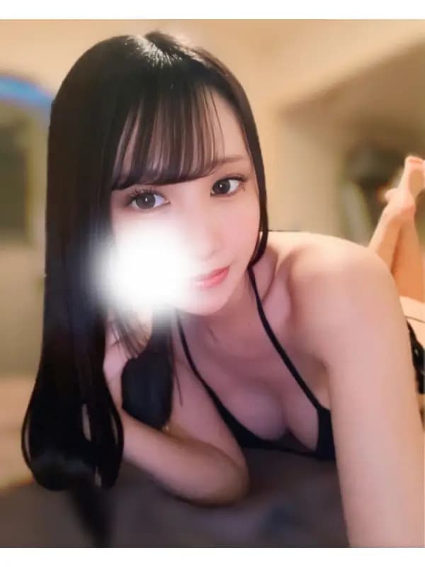 新家 ひびきさんのプロフィール｜横須賀中央駅からすぐ！　メンズエステ｜横須賀 ブラッドオレンジ