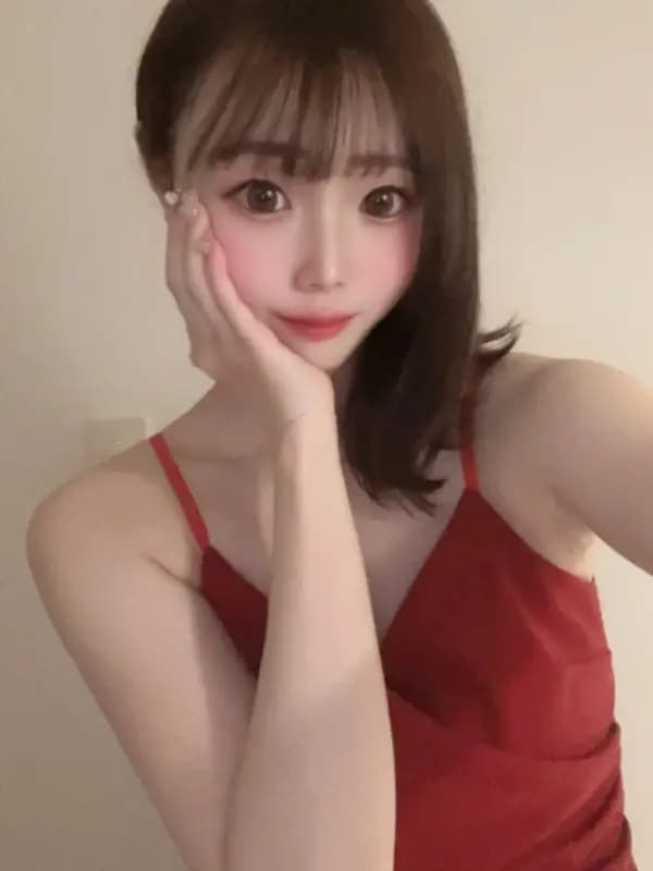 園田 ゆかりさんのプロフィール｜横須賀中央駅からすぐ！　メンズエステ｜横須賀 ブラッドオレンジ