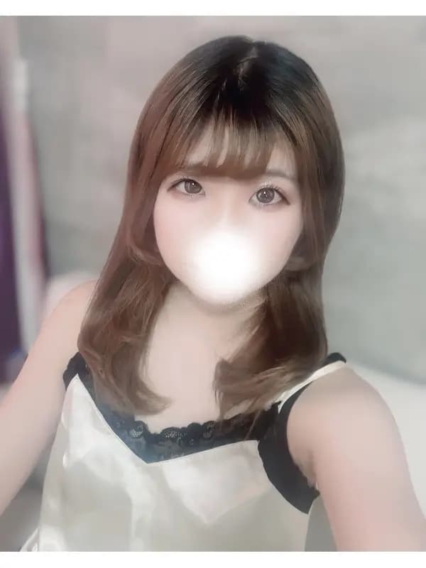 小野 もかさんのプロフィール｜横須賀中央駅からすぐ！　メンズエステ｜横須賀 ブラッドオレンジ