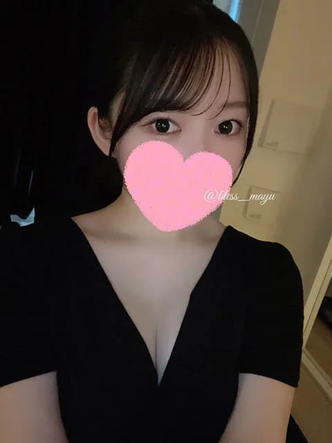まゆ | 藤沢 メンズエステ｜完全個室 BLESS RICH（ブレスリッチ）