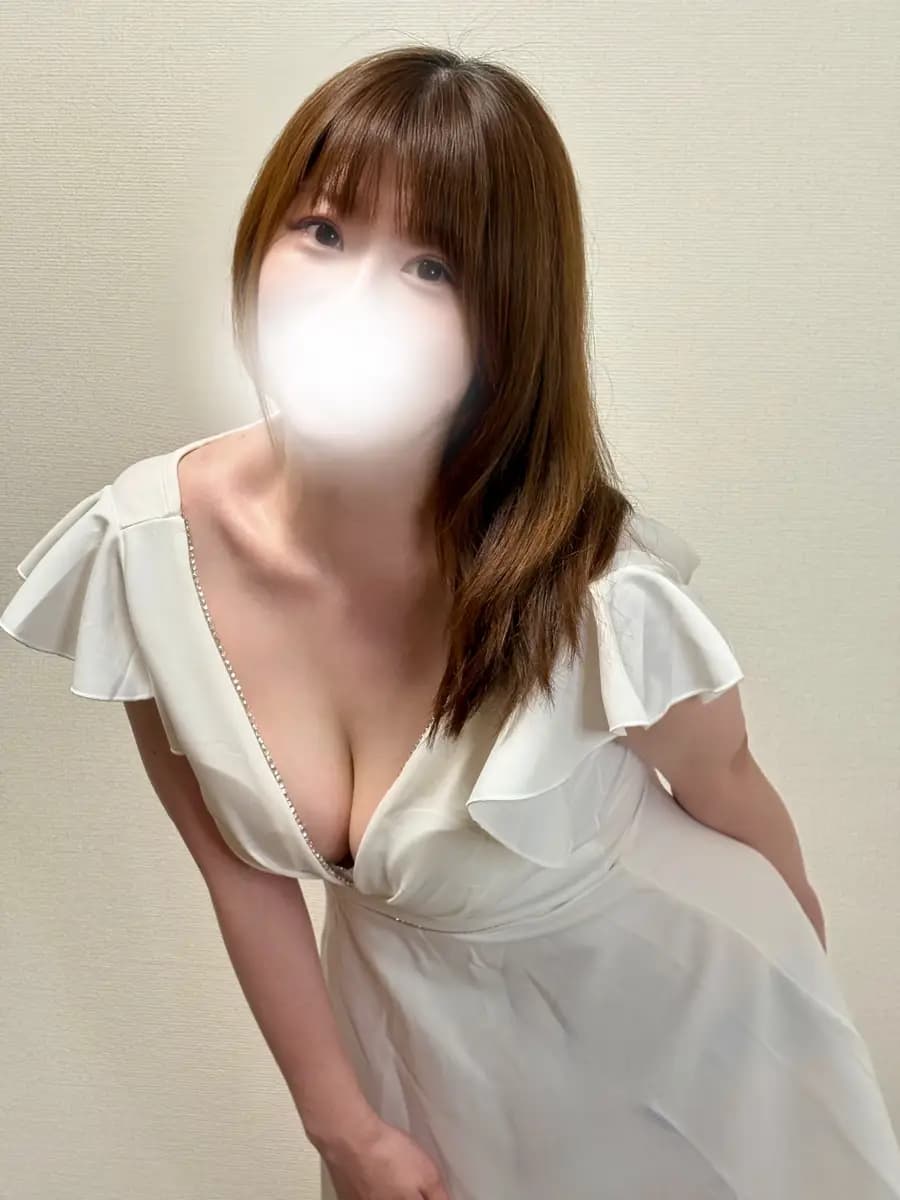 えみかプロフィール｜神奈川 新横浜 メンズエステ『新横浜M♡Time』