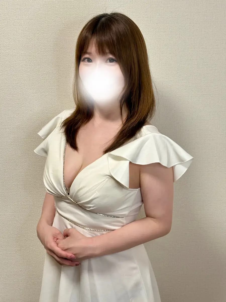 えみかプロフィール｜神奈川 新横浜 メンズエステ『新横浜M♡Time』