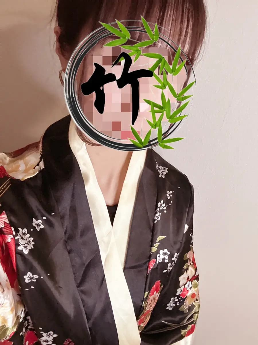 雫(シズク) プロフィール｜千葉 市原 五井 日本人専門メンズエステ 『竹～リラクゼーションサロン～』