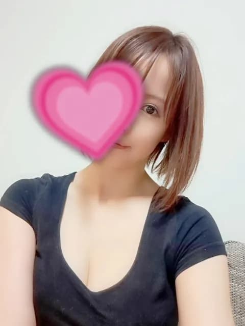 黒沢まりな